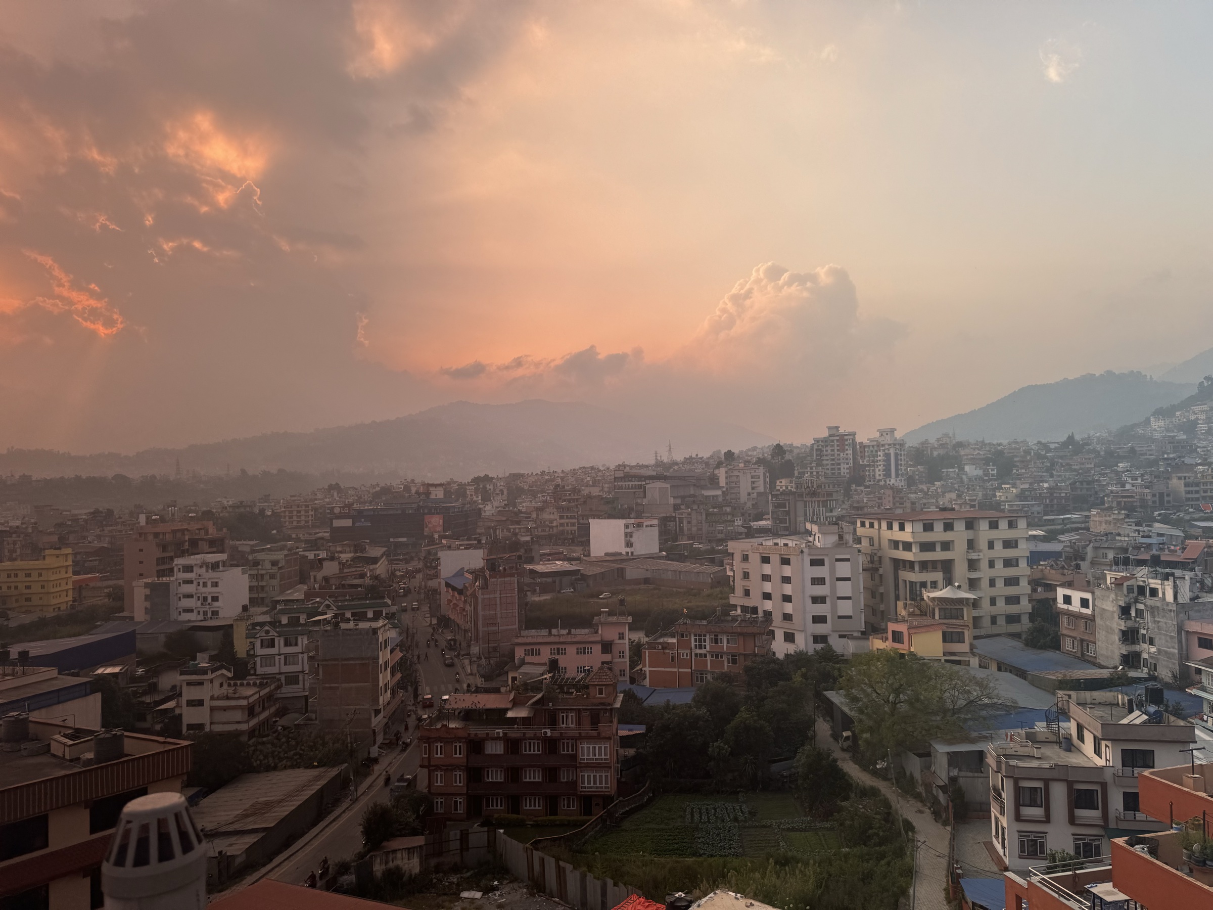 The bowl of the valley at dusk